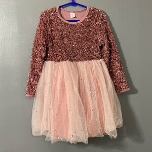 Little girls dress size 5year SHEIN brand.